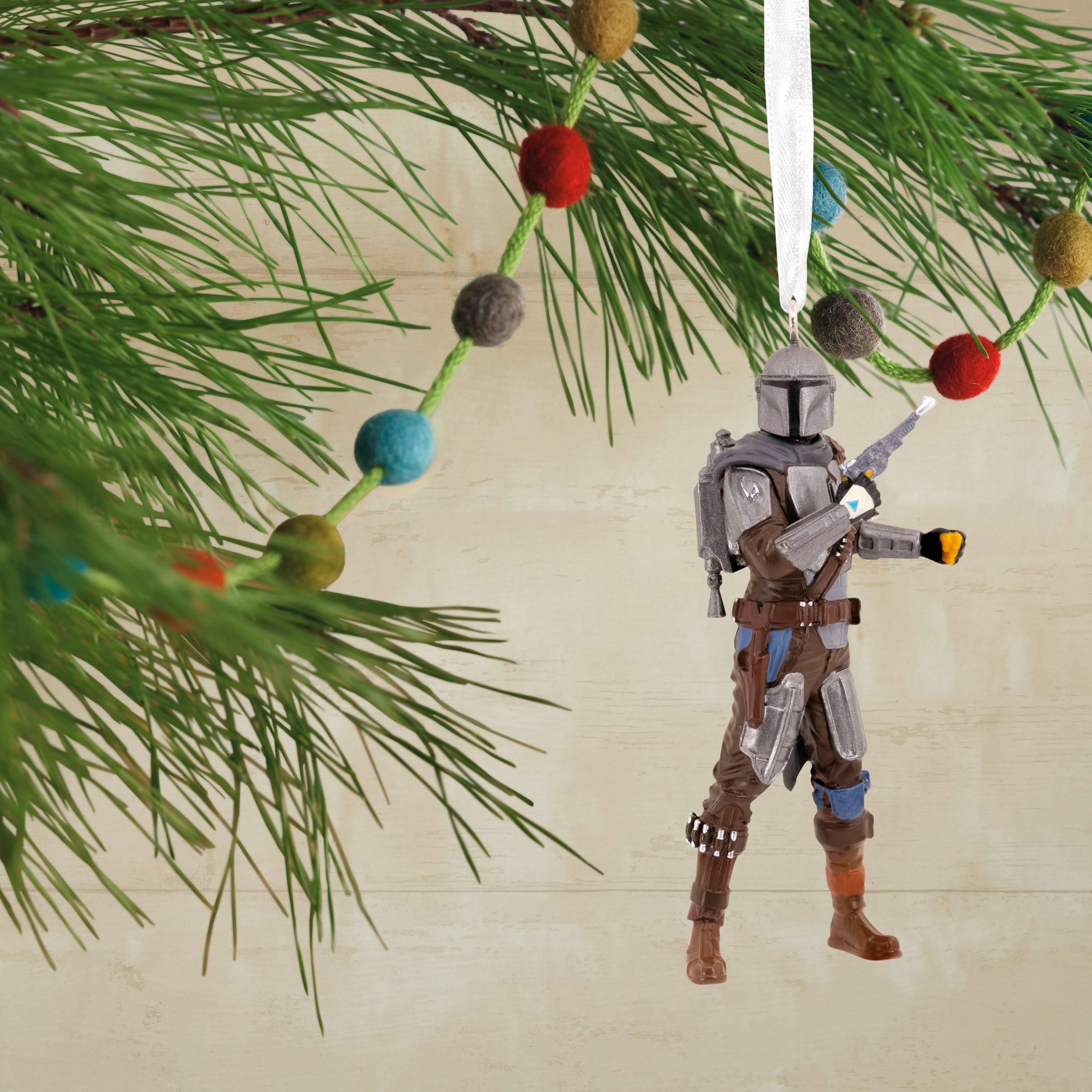 Hallmark Christmas Ornament (Star Wars: The Mandalorian)