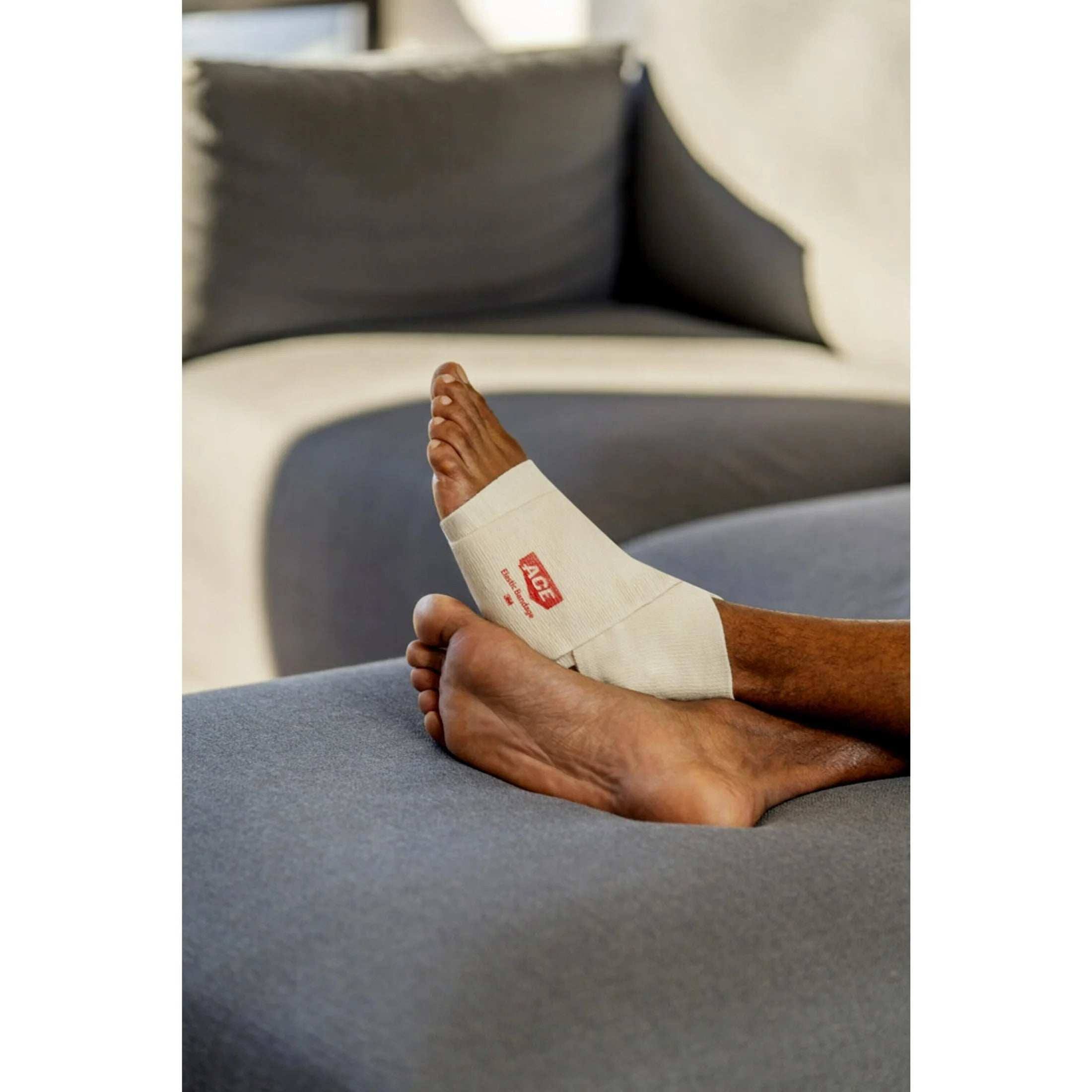 Ace Elastic Bandage with Hook Closure, 4"